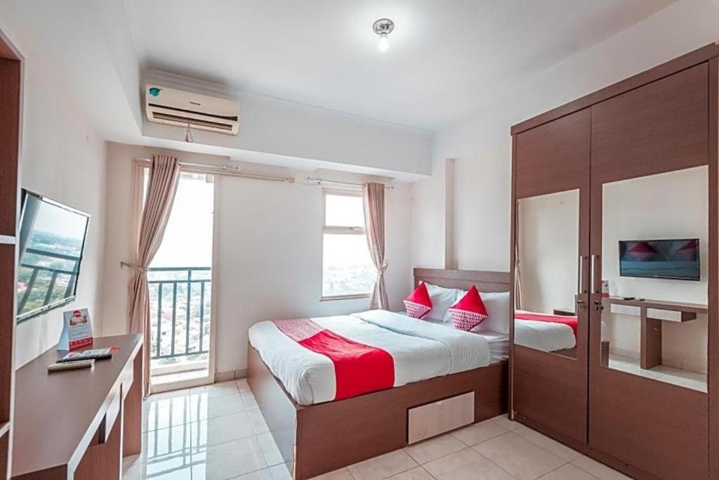 Oyo 266 Margonda 5 Hotel Depok